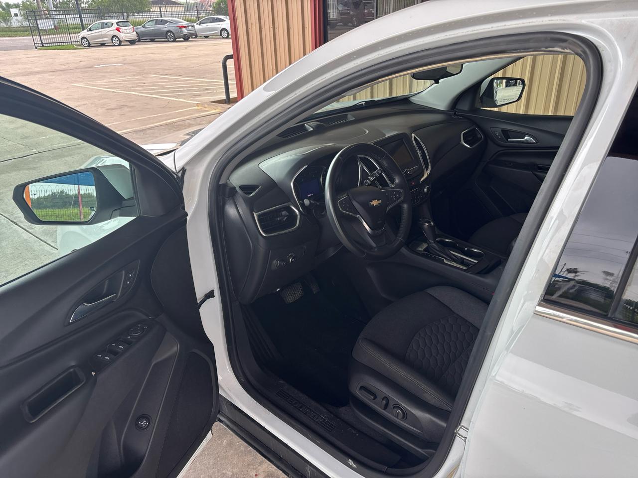 Chevrolet Equinox FWD 4dr LT w/1LT 2019