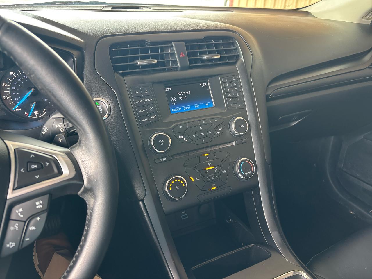 Ford Fusion SE FWD 2018