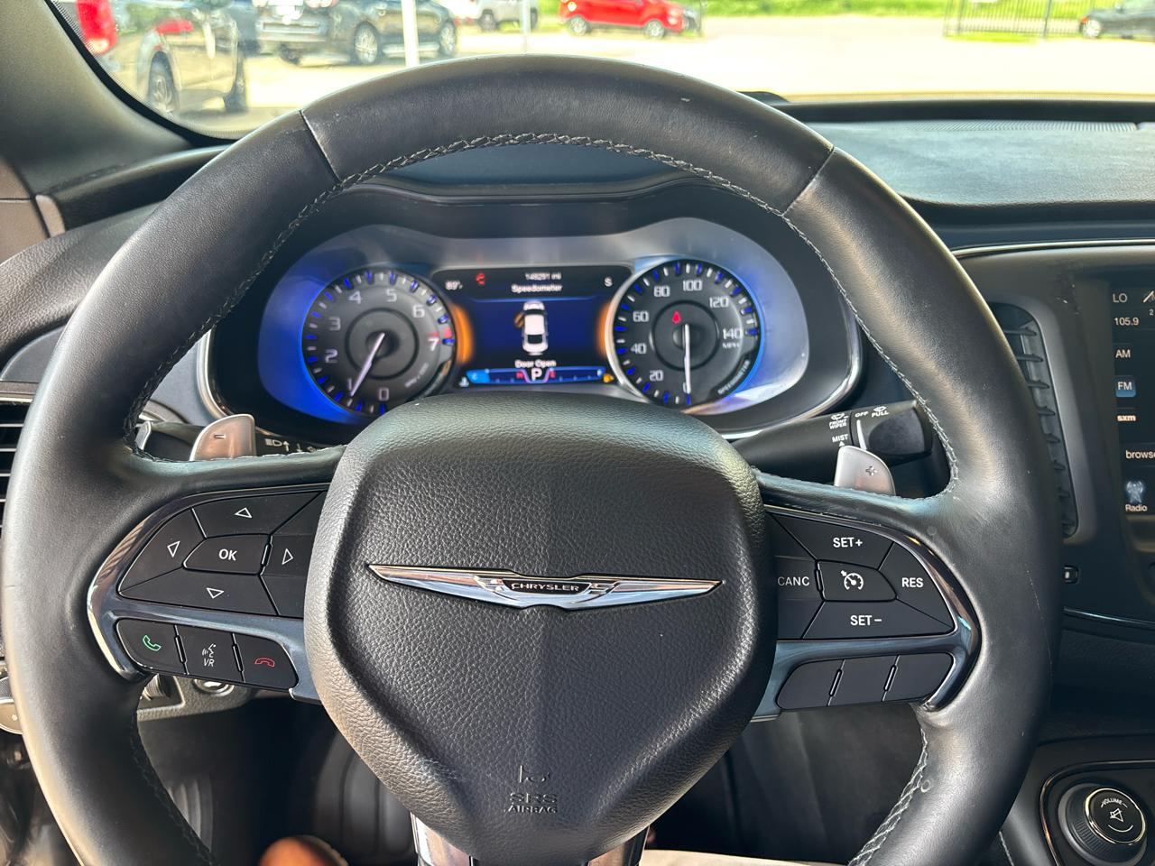 Chrysler 200 4dr Sdn S FWD 2015