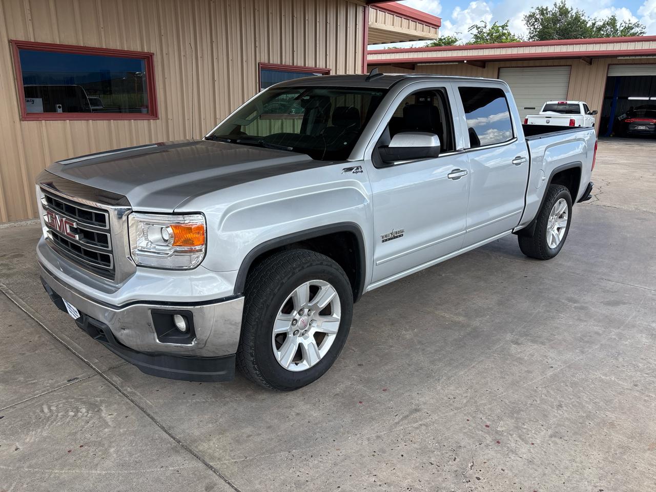 GMC Sierra 1500 4WD Crew Cab 143.5" SLE 2015