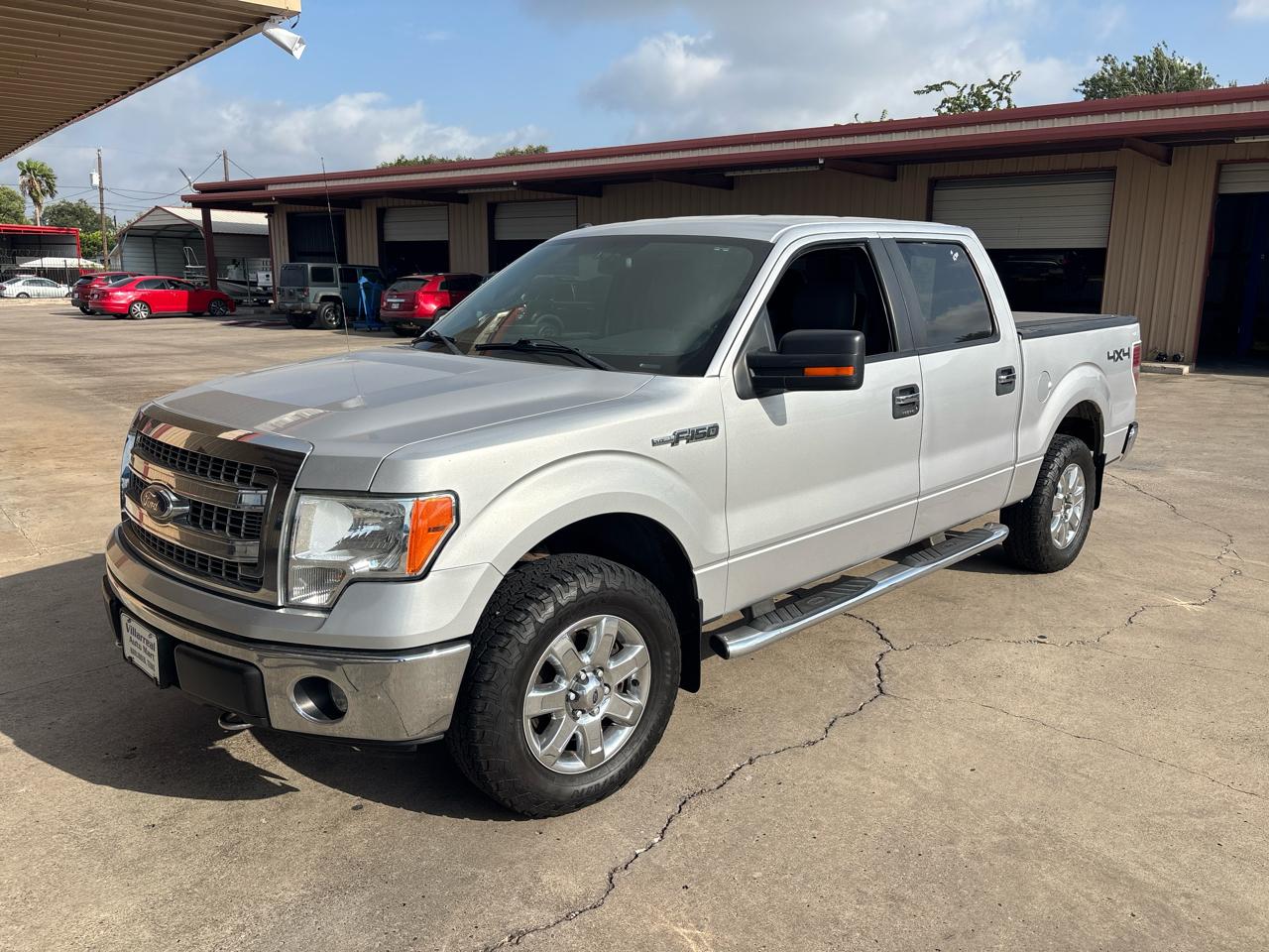 Ford F-150 4WD SuperCrew 145" Platinum 2014