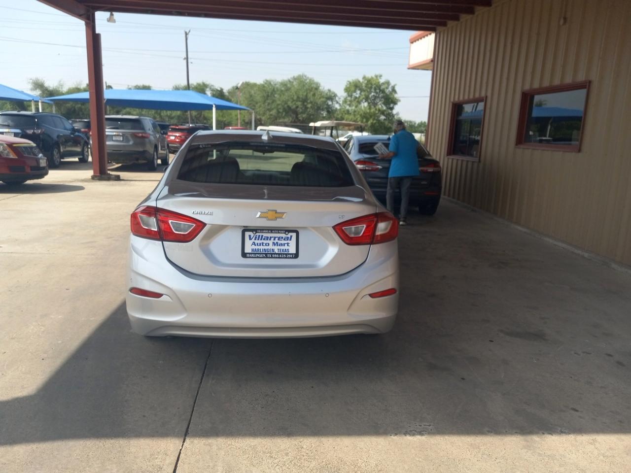 Chevrolet Cruze 4dr Sdn LT 2019