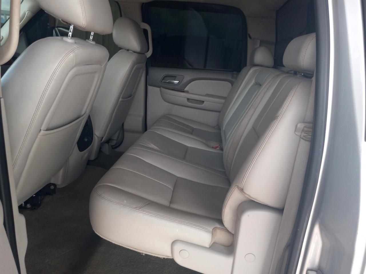 GMC Sierra 2500HD 4WD Crew Cab 153.7" SLT 2011