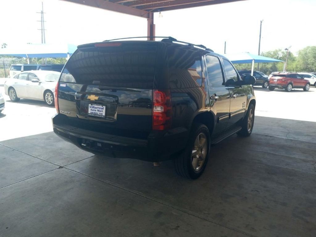 Chevrolet Tahoe 2WD 4dr LT 2014