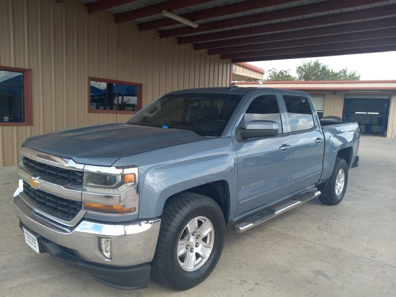 Chevrolet Silverado 1500 2WD Crew Cab 143.5" LT w/1LT 2016