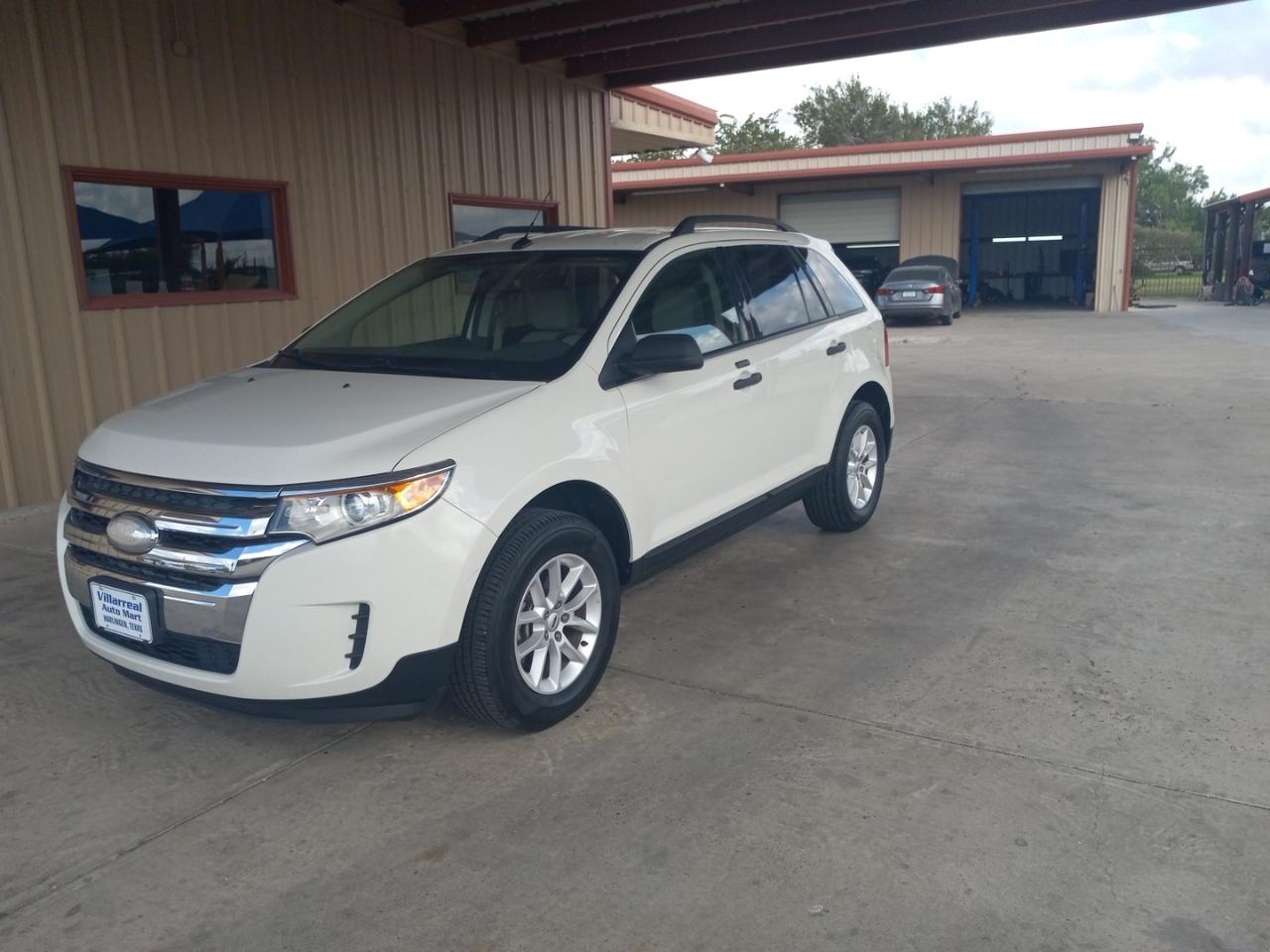 Ford Edge 4dr SE FWD 2013