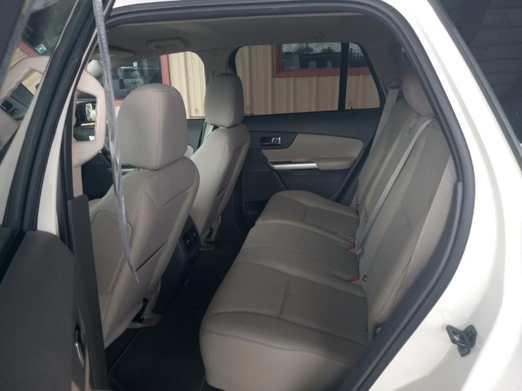 Ford Edge 4dr SE FWD 2013