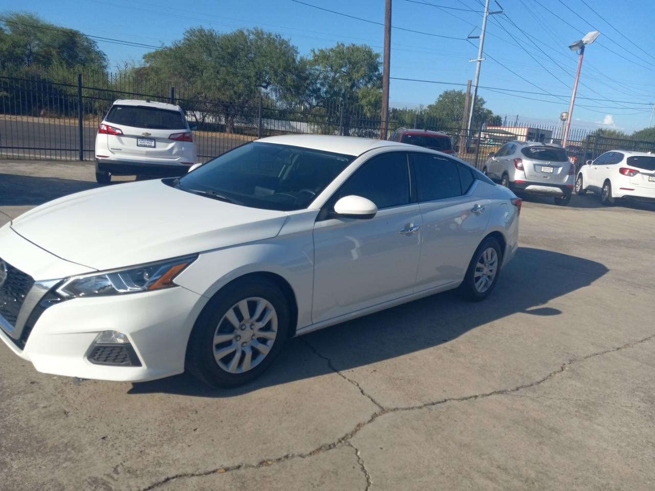 Nissan Altima 2.5 SV AWD Sedan 2020