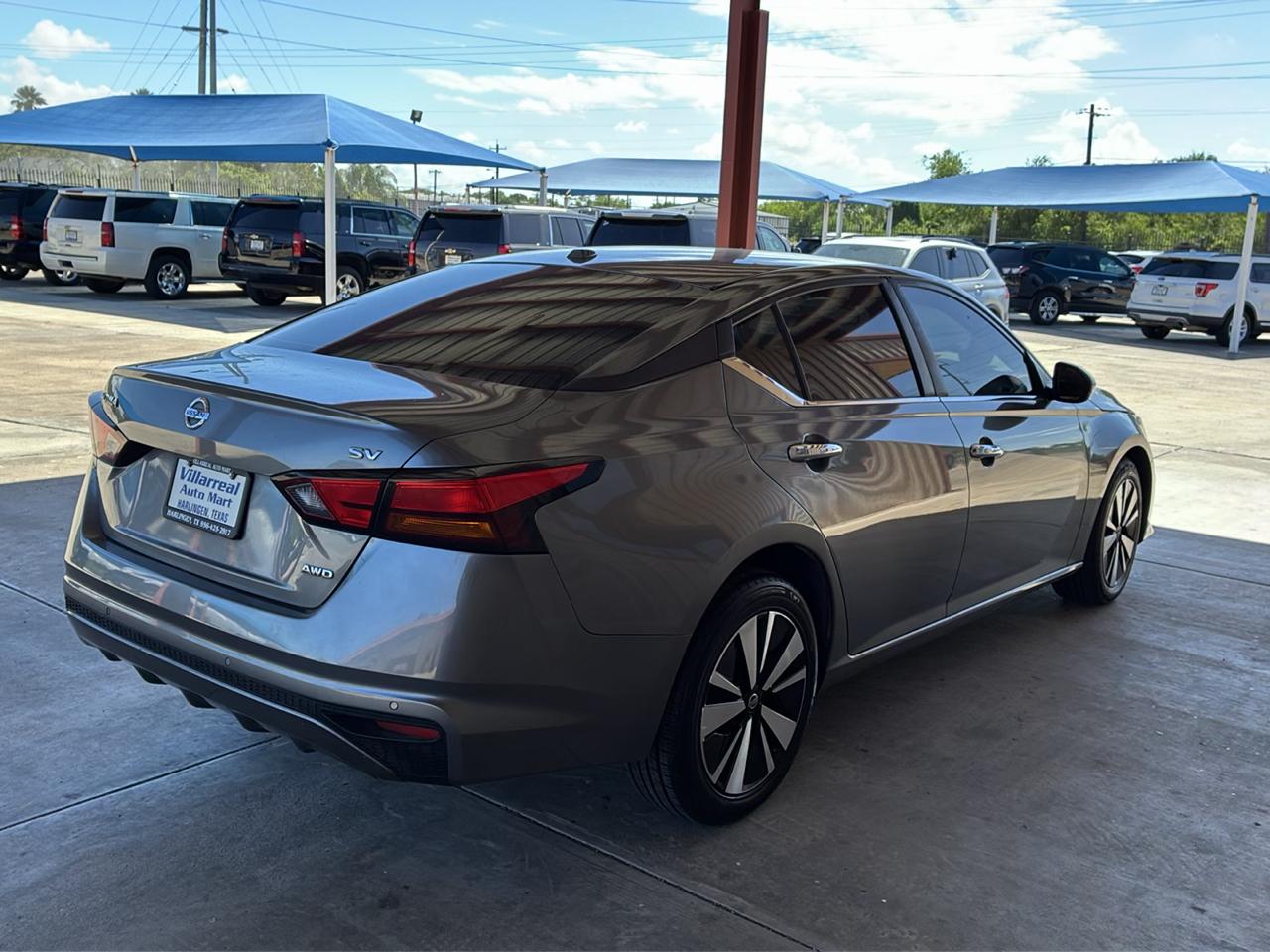 Nissan Altima 2.5 SV AWD Sedan 2022