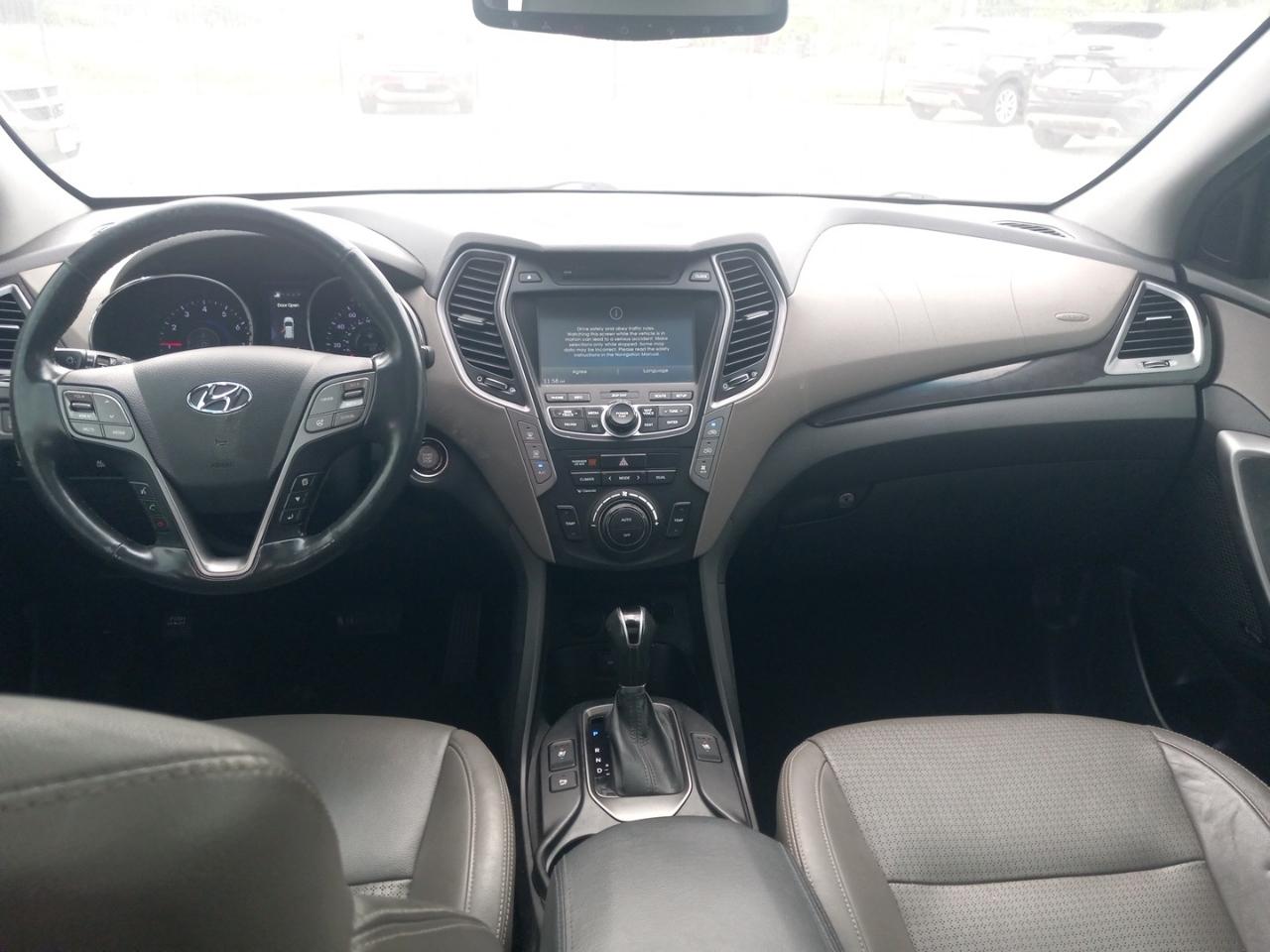 Hyundai Santa Fe FWD 4dr Limited *Ltd Avail* 2014