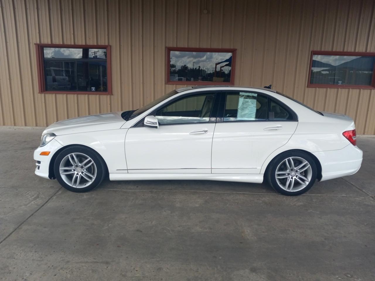 Mercedes-Benz C-Class 4dr Sdn C 250 Sport RWD 2013