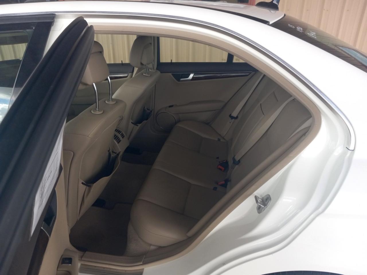 Mercedes-Benz C-Class 4dr Sdn C 250 Sport RWD 2013