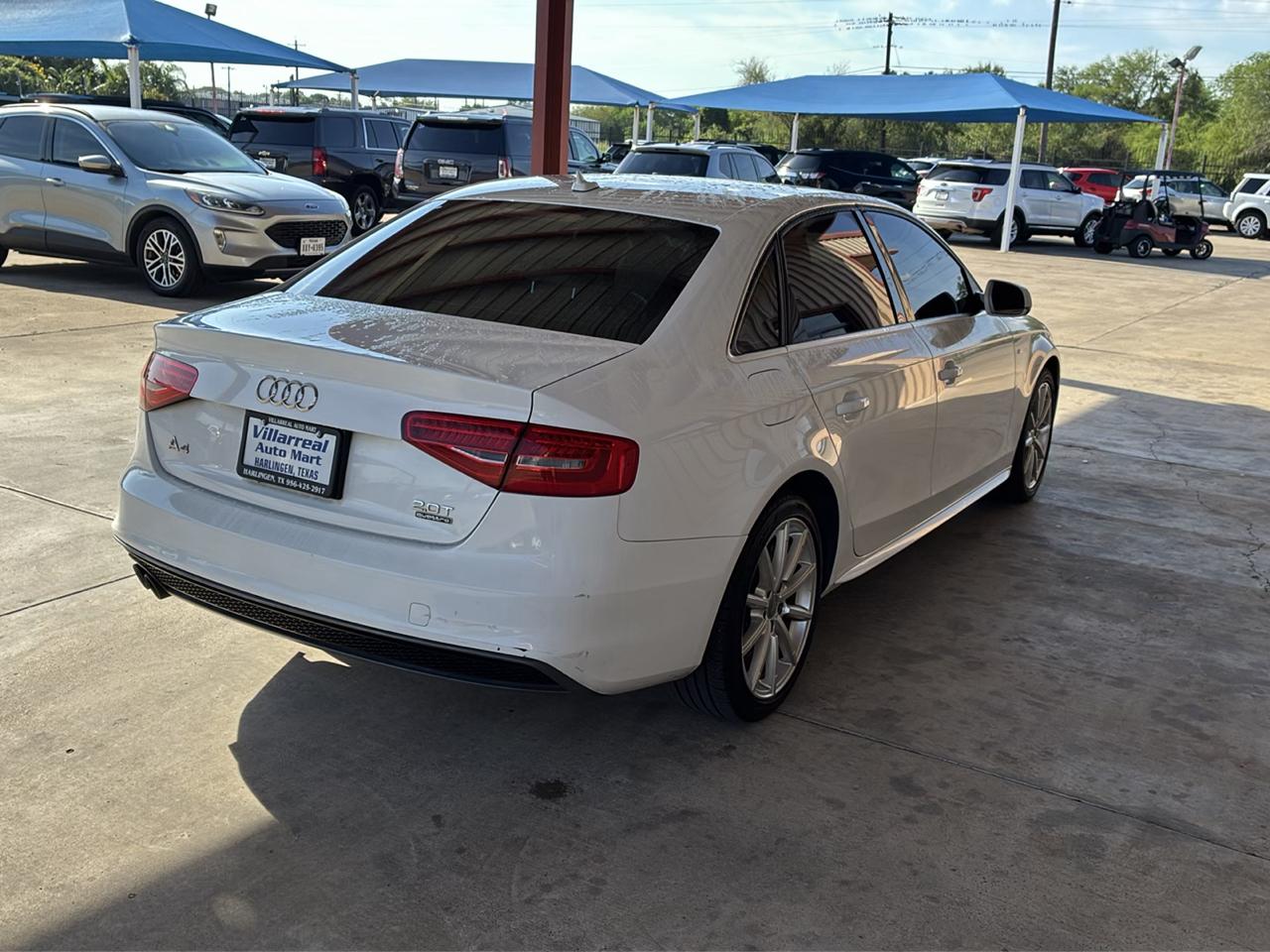Audi A4 Auto quattro 2.0T Premium 2016