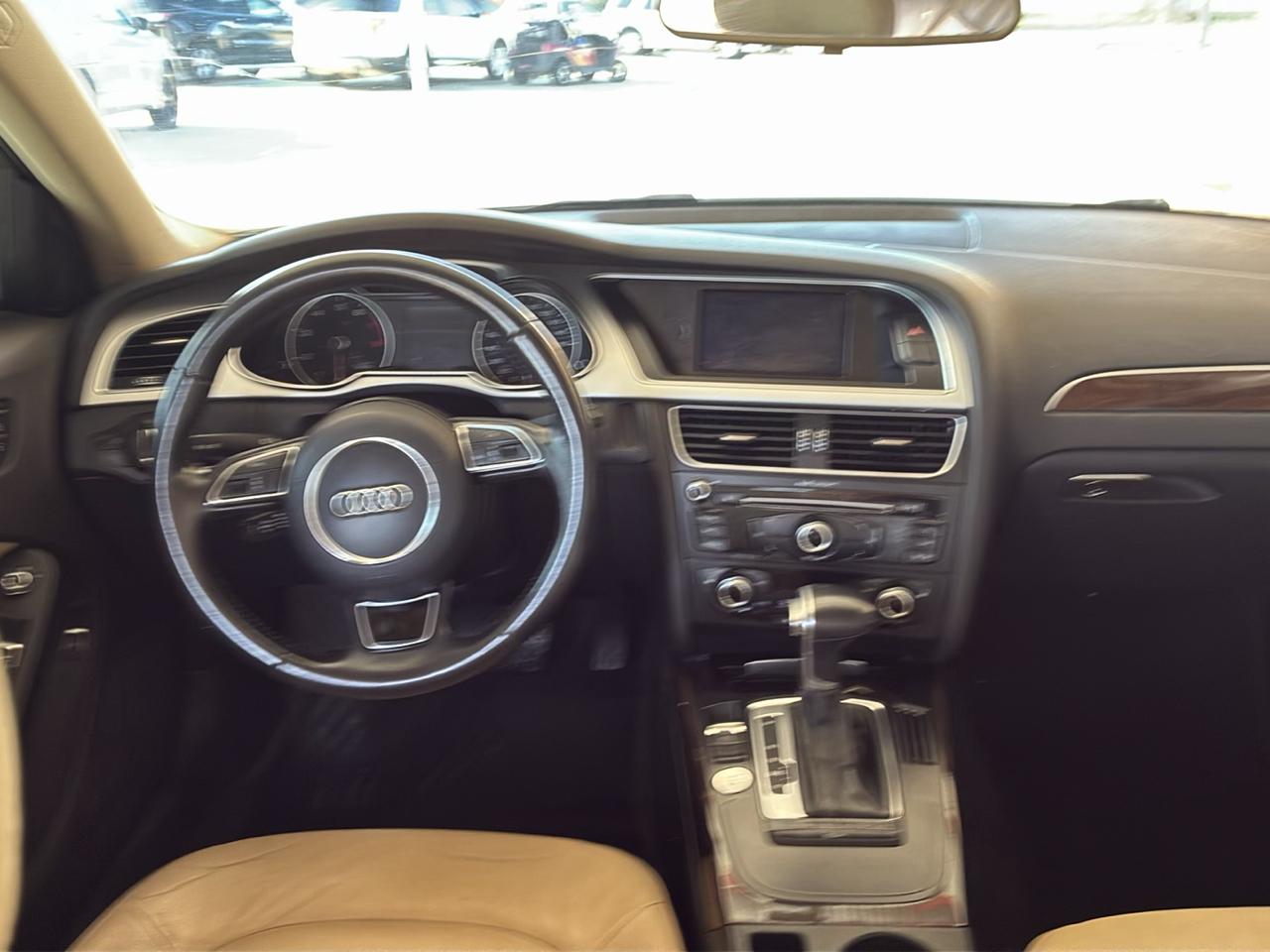 Audi A4 Auto quattro 2.0T Premium 2016
