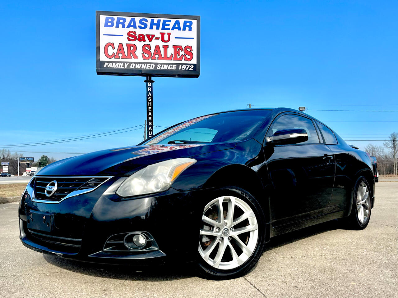 2012 Nissan Altima 3.5 SR 6M/T Coupe