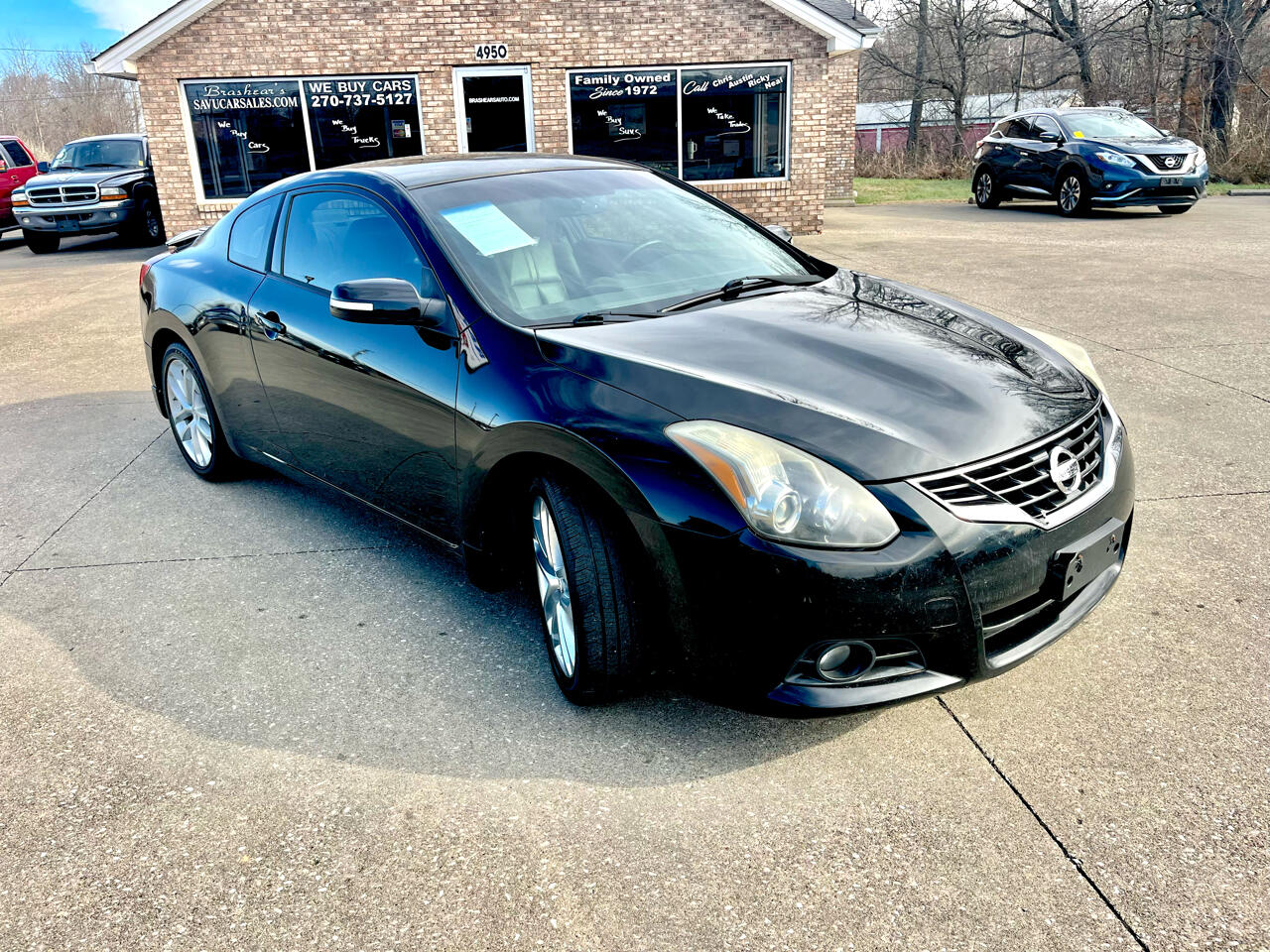 Nissan Altima 3.5 SR 6M/T Coupe 2012