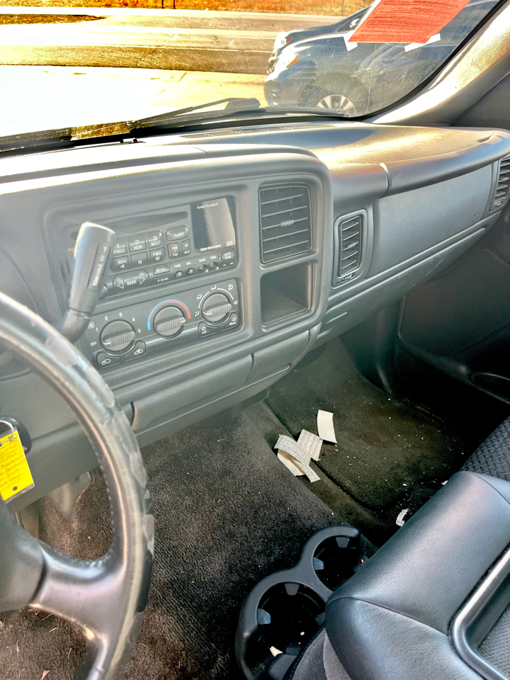 Chevrolet Avalanche 1500 2WD 2002