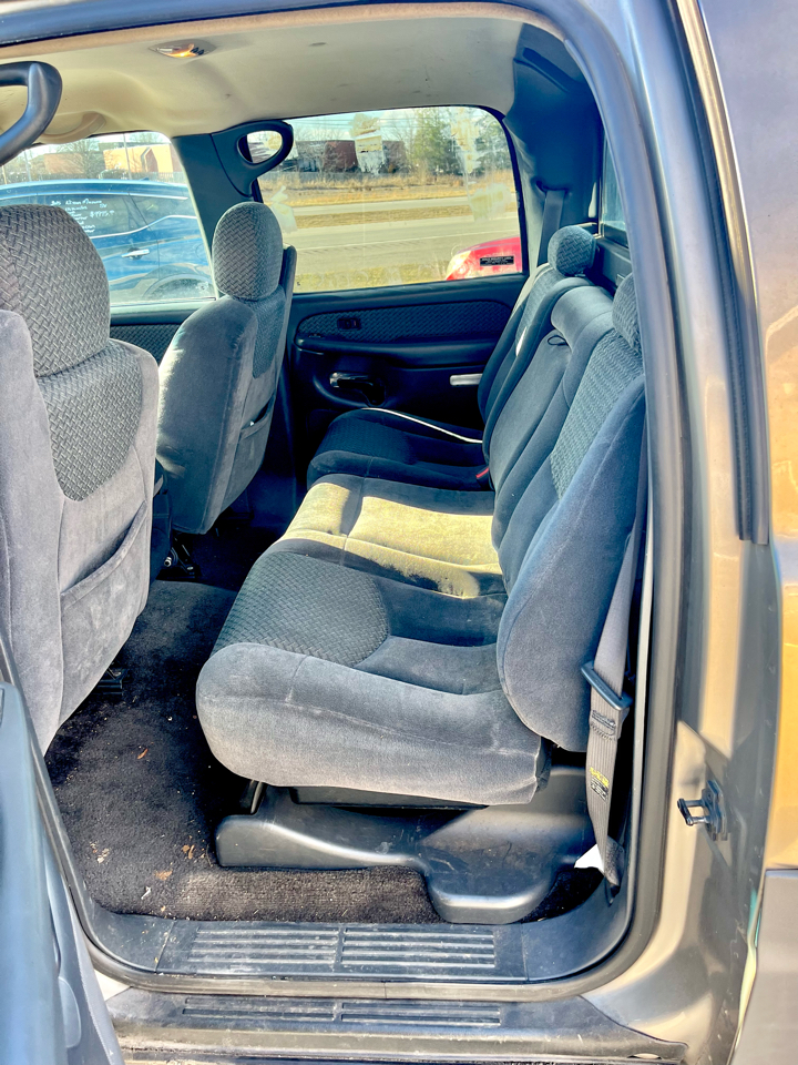 Chevrolet Avalanche 1500 2WD 2002