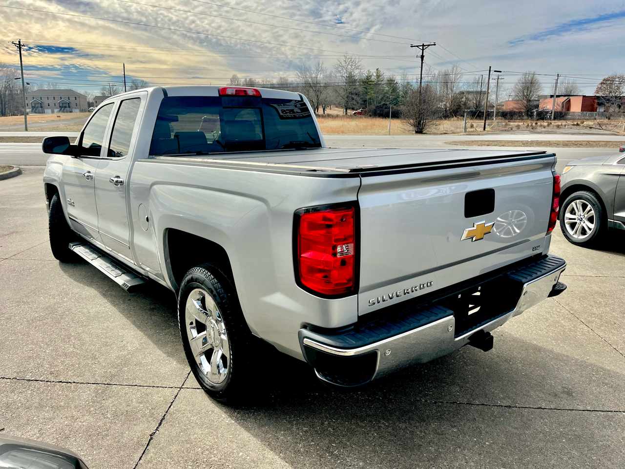 Chevrolet Silverado 1500 LTZ Double Cab Short Box 2WD 2015