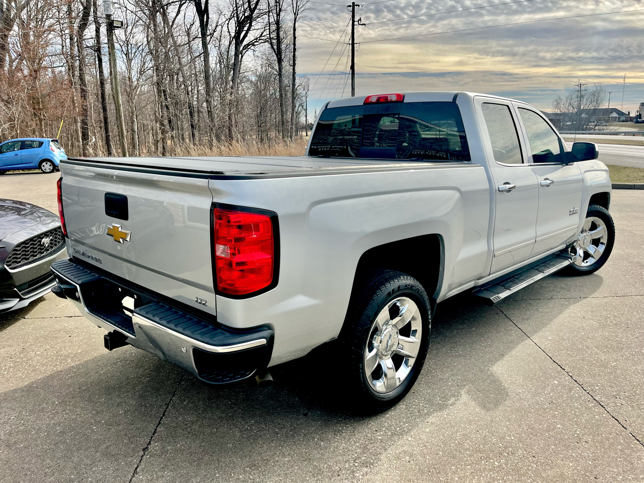 Chevrolet Silverado 1500 LTZ Double Cab Short Box 2WD 2015