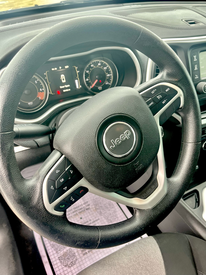 Jeep Cherokee Sport FWD 2014