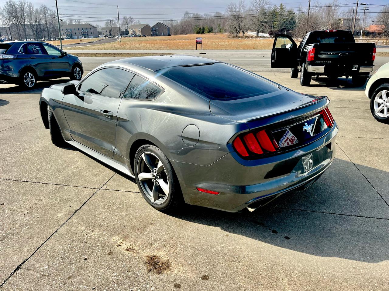 Ford Mustang V6 Coupe 2015