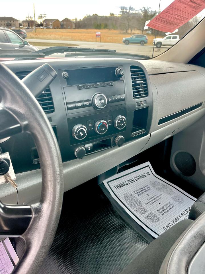 Chevrolet Silverado 2500HD Work Truck Long Box 2WD 2013