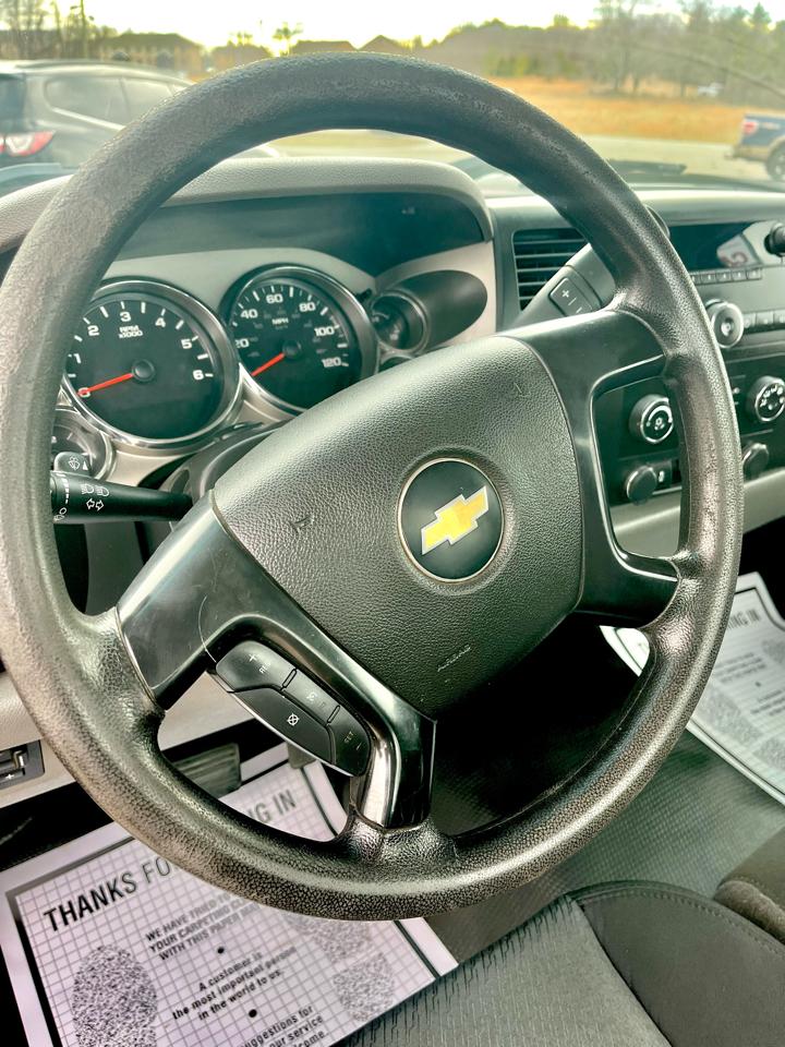 Chevrolet Silverado 2500HD Work Truck Long Box 2WD 2013