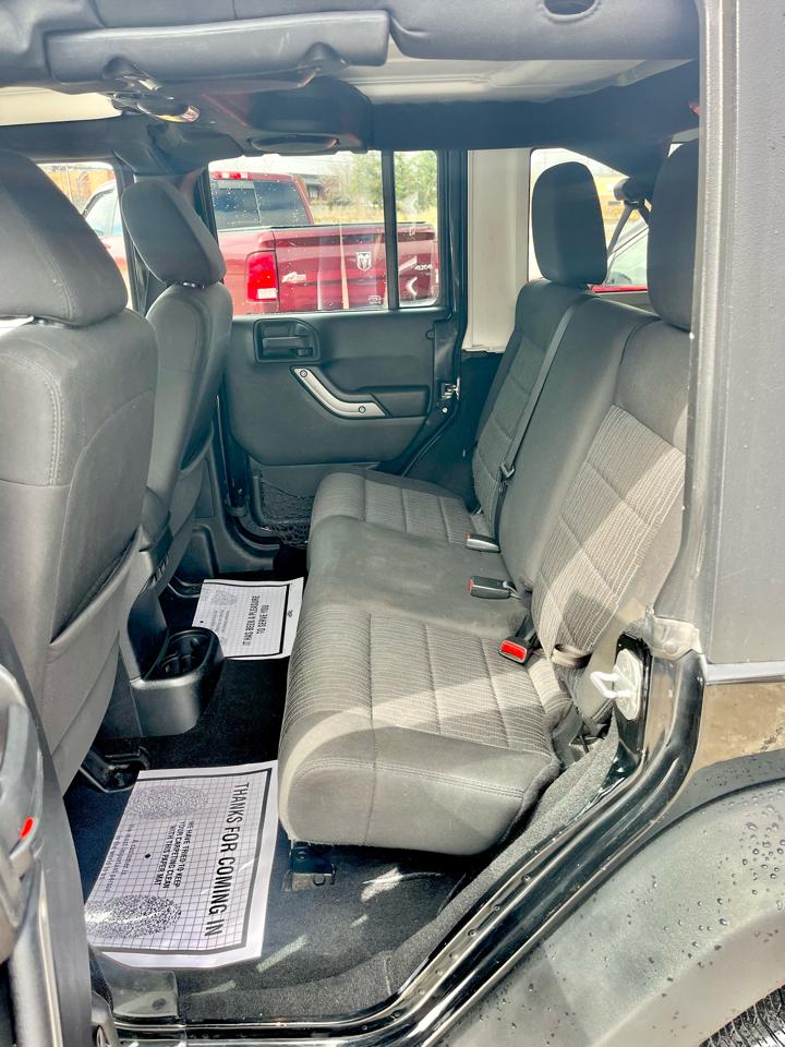 Jeep Wrangler Unlimited Sport 4WD 2012