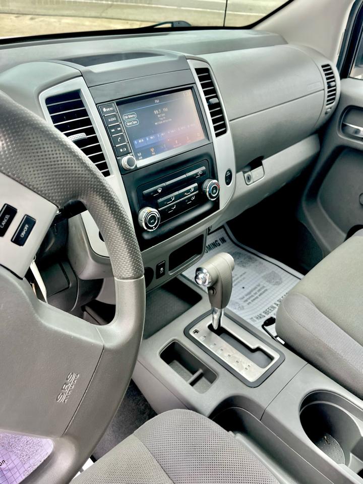 Nissan Frontier S King Cab I4 5MT 2WD 2019