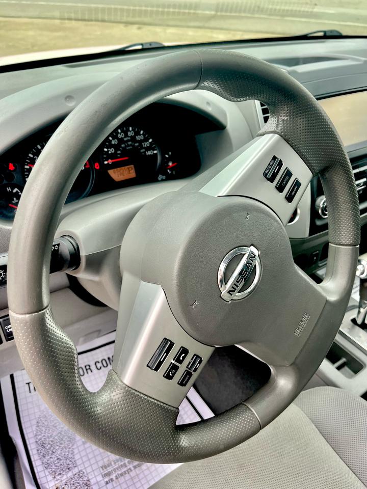 Nissan Frontier S King Cab I4 5MT 2WD 2019