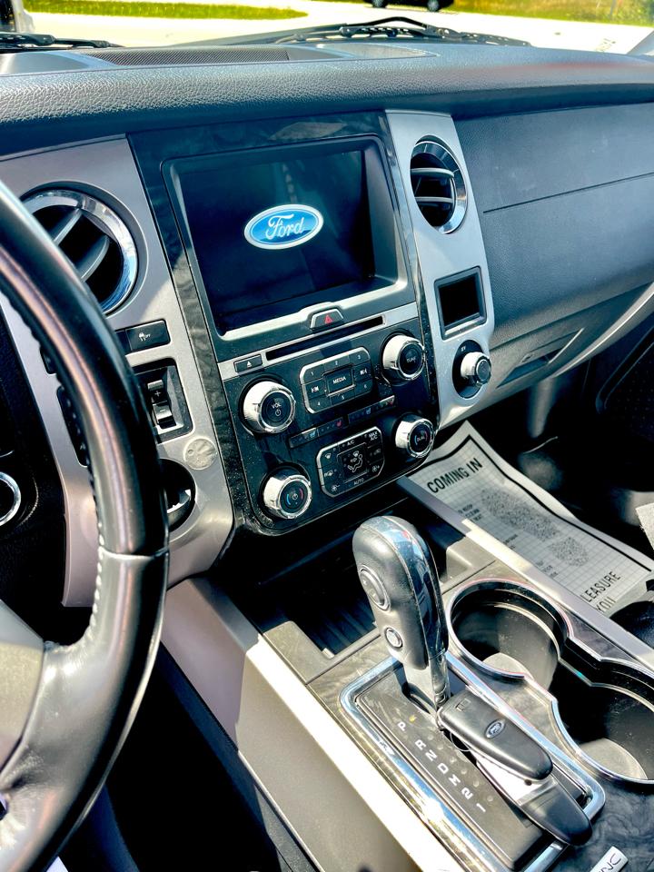 Ford Expedition EL Limited 2WD 2016