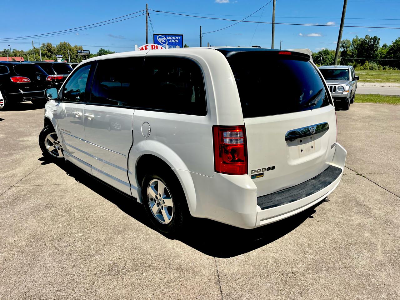 Dodge Grand Caravan SE 2009