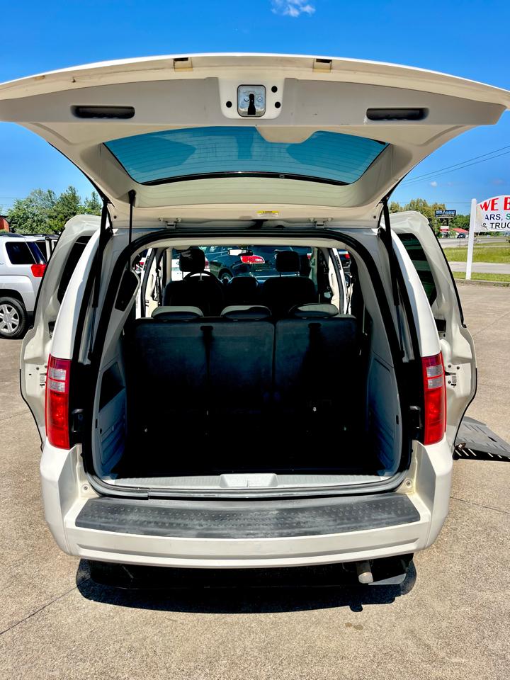 Dodge Grand Caravan SE 2009