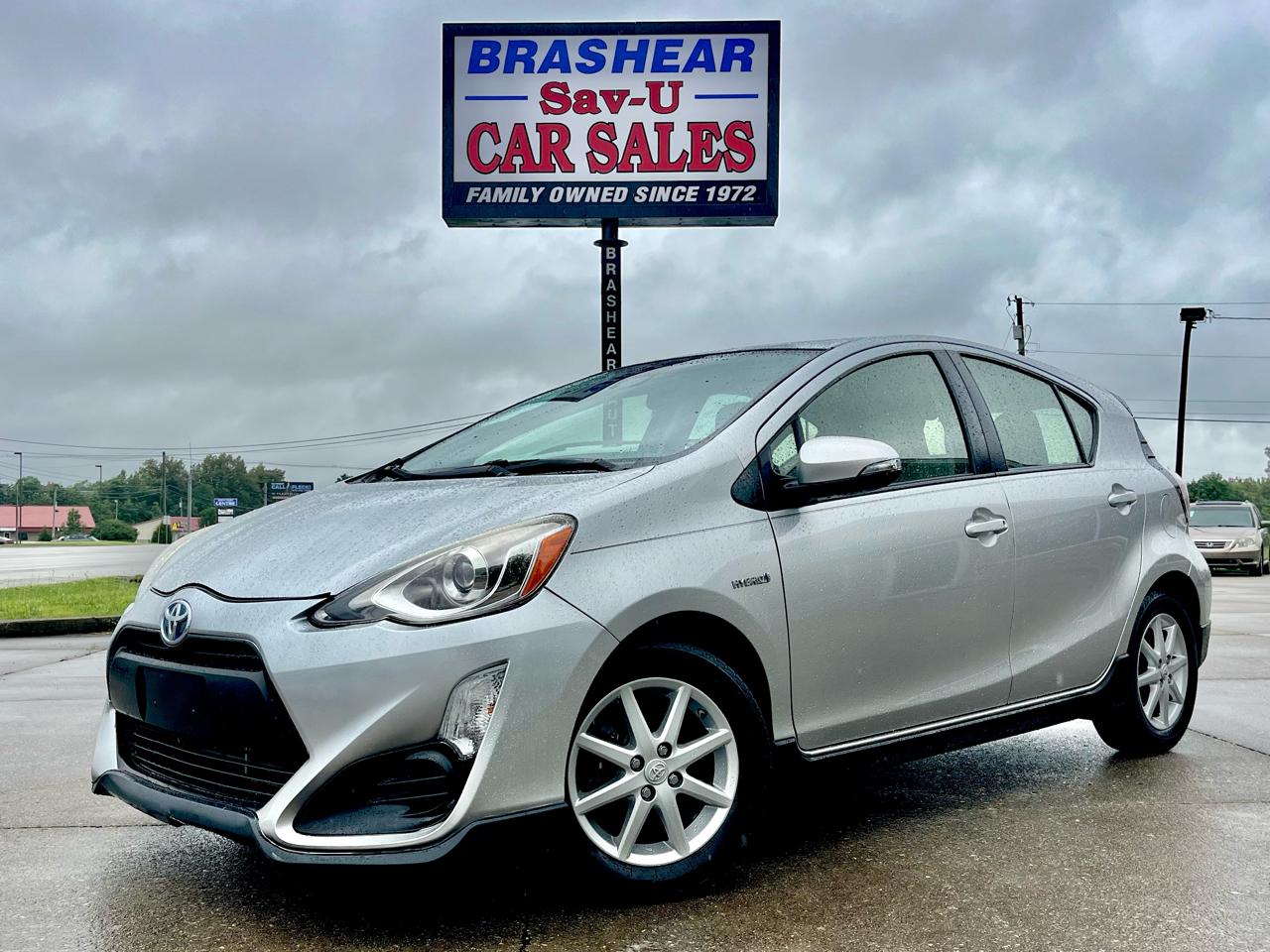 Toyota Prius c One 2017