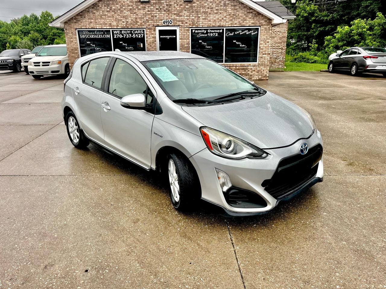Toyota Prius c One 2017