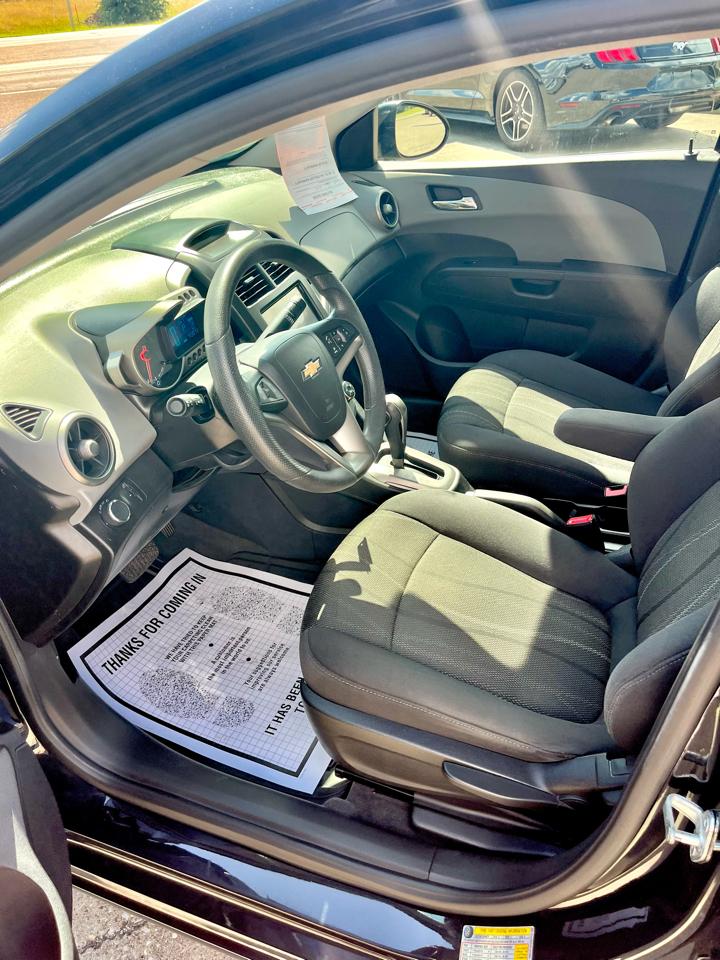 Chevrolet Sonic LT Auto Sedan 2014