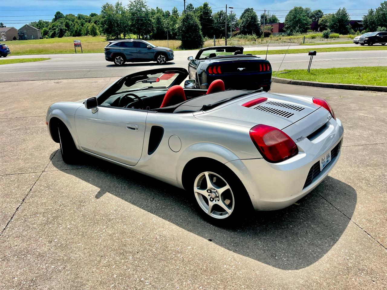 Toyota MR2 Spyder 2dr Conv Manual 2000