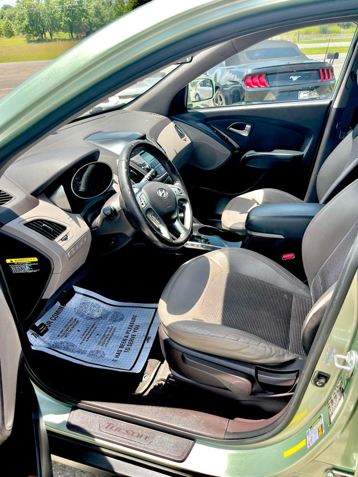 Hyundai Tucson AWD 4dr Auto GLS 2011