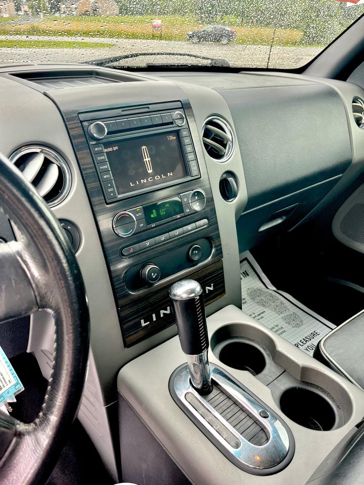 Lincoln Mark LT 4WD Supercrew 150" 2008