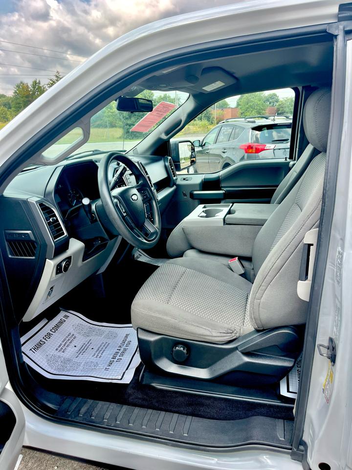 Ford F-150 4WD SuperCab 145" Lariat 2016