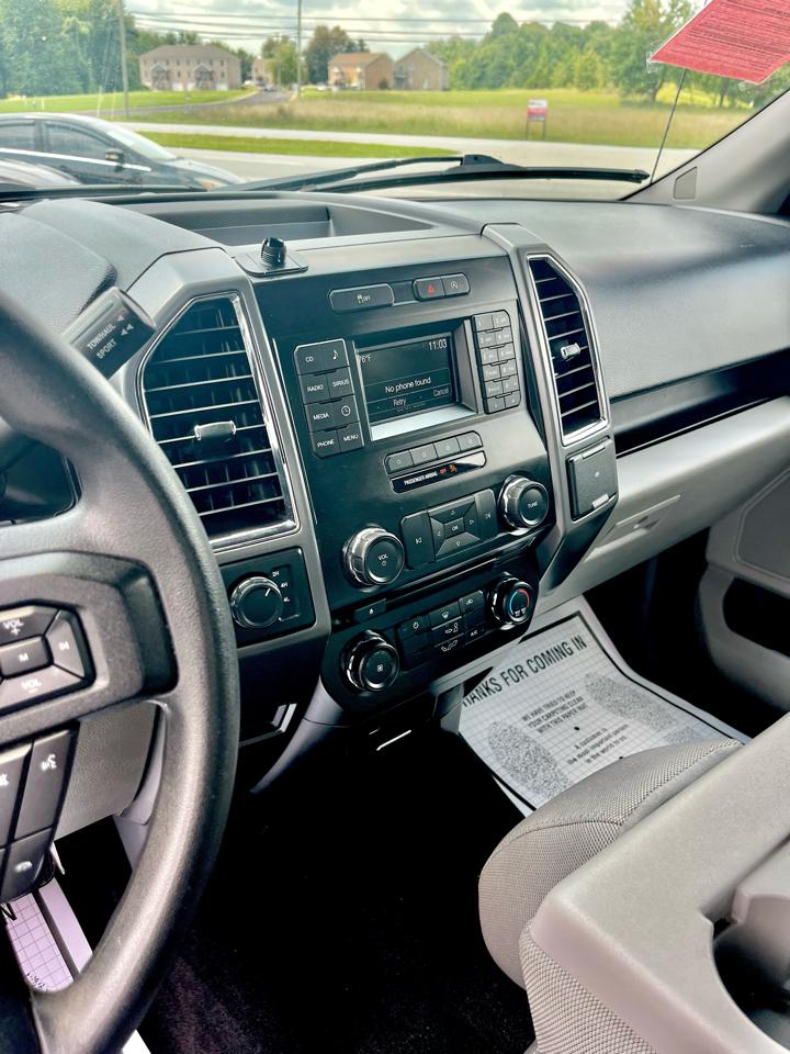 Ford F-150 4WD SuperCab 145" Lariat 2016