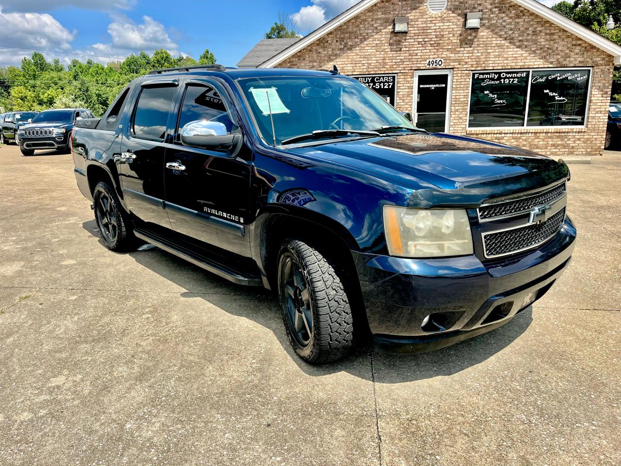 Chevrolet Avalanche 4WD Crew Cab 130" LTZ 2007