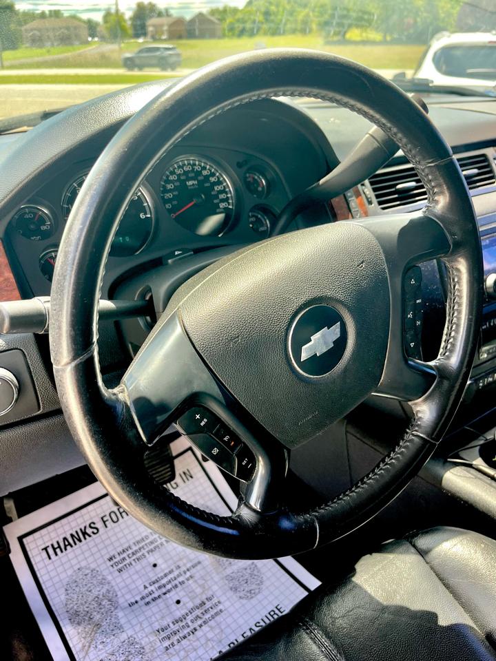 Chevrolet Avalanche 4WD Crew Cab 130" LTZ 2007