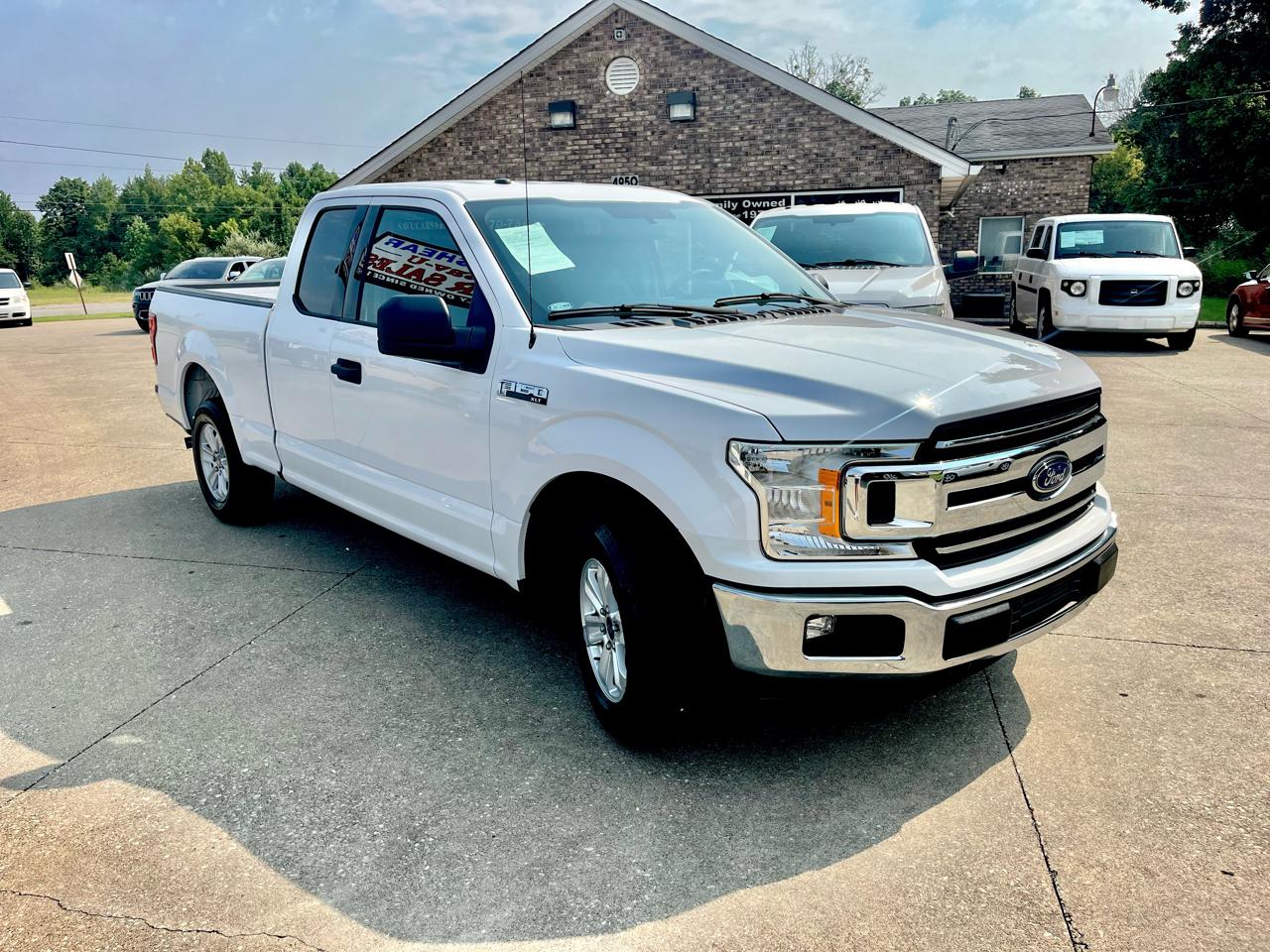 Ford F-150 Lariat 2WD SuperCab 8' Box 2018