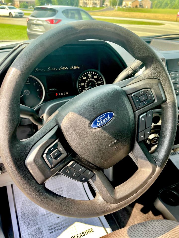 Ford F-150 Lariat 2WD SuperCab 8' Box 2018