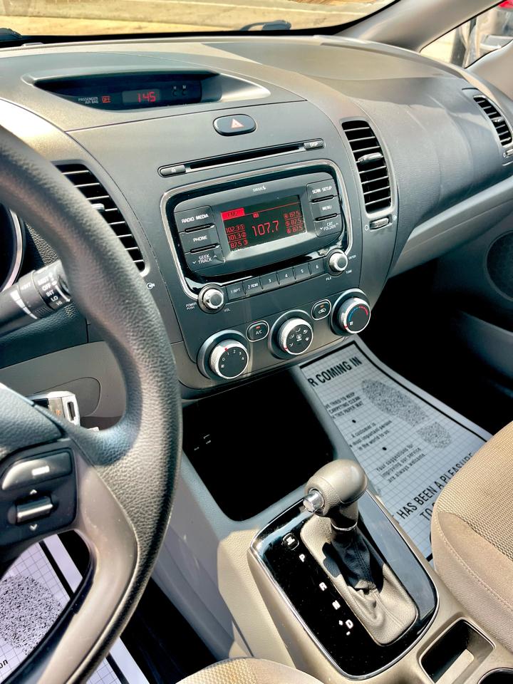 Kia Forte LX Auto 2017