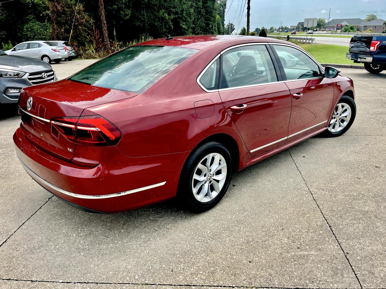 Volkswagen Passat 1.8T S Auto 2017