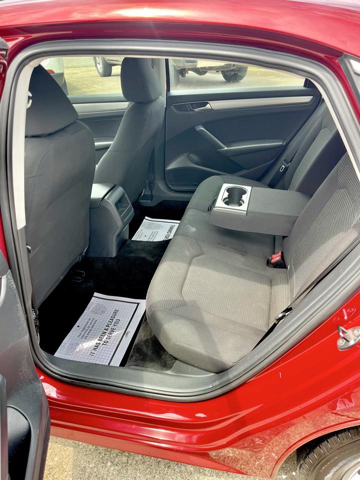 Volkswagen Passat 1.8T S Auto 2017