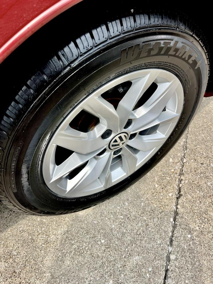 Volkswagen Passat 1.8T S Auto 2017